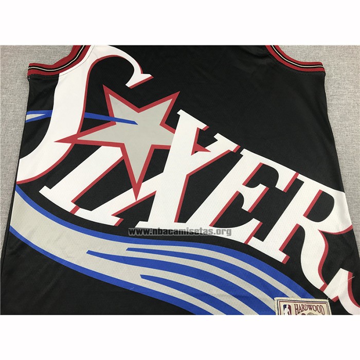 Camiseta Philadelphia 76ers Allen Iverson NO 3 Mitchell & Ness Big Face Negro